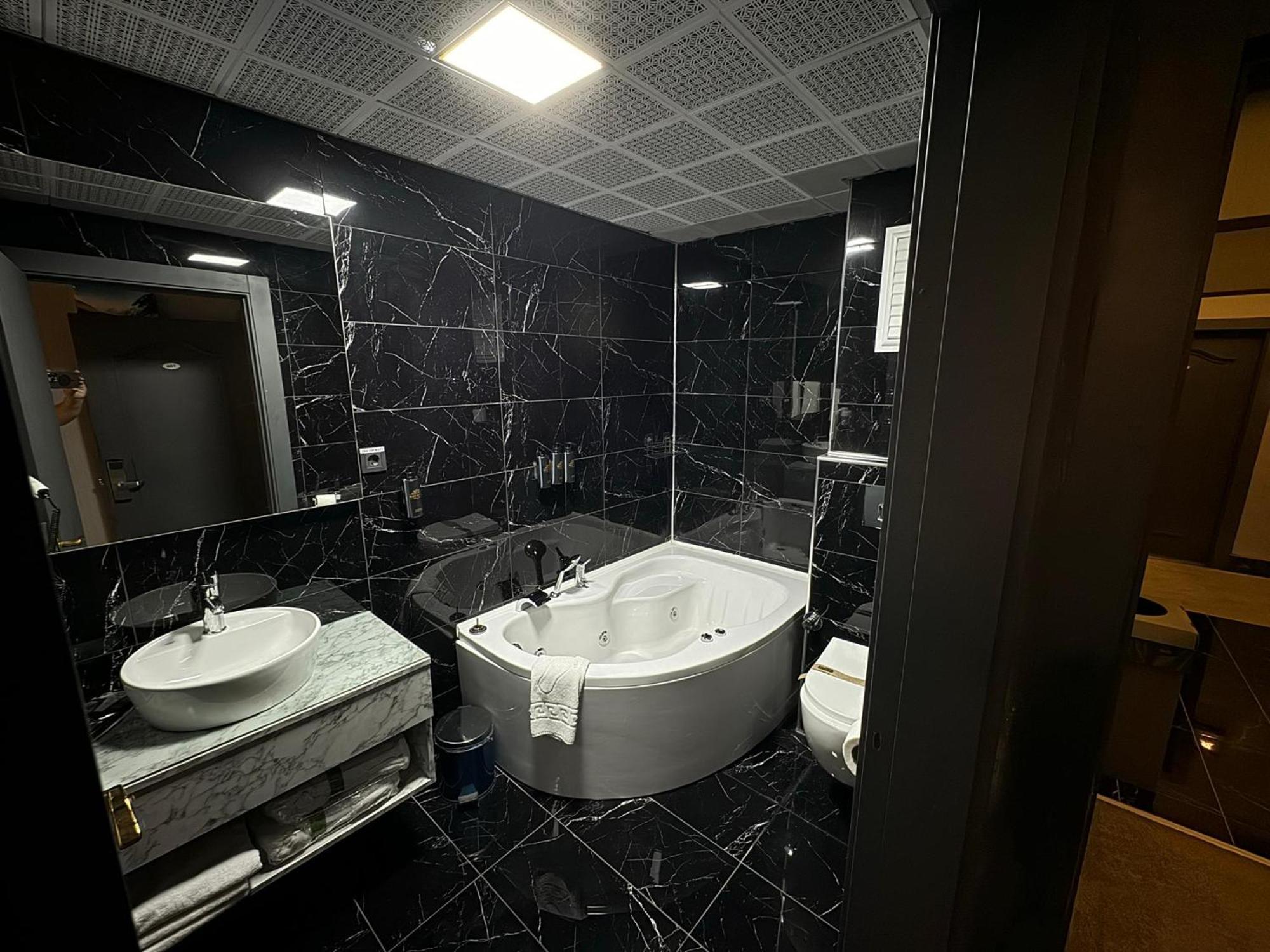 Bc Ruby Hotel Ankara Extérieur photo